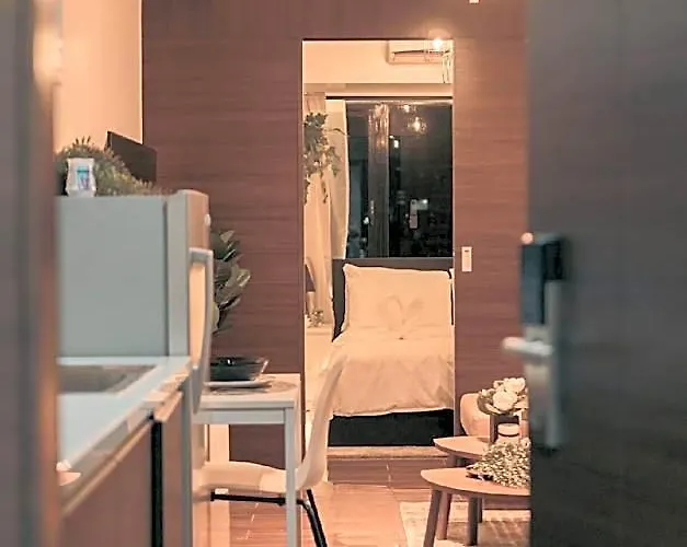 호텔 The Skyline Oasis Makati